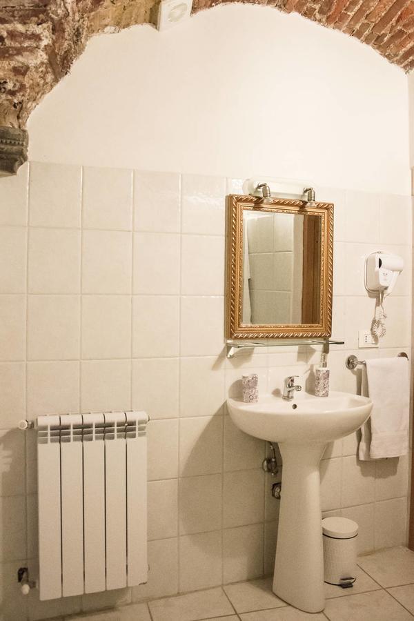 פורטו ונרה La Casetta Sul Mare Guesthouse מראה חיצוני תמונה